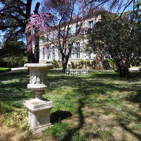 릴 주르당 Chateau De Clermont-Saves B&B 외부 사진