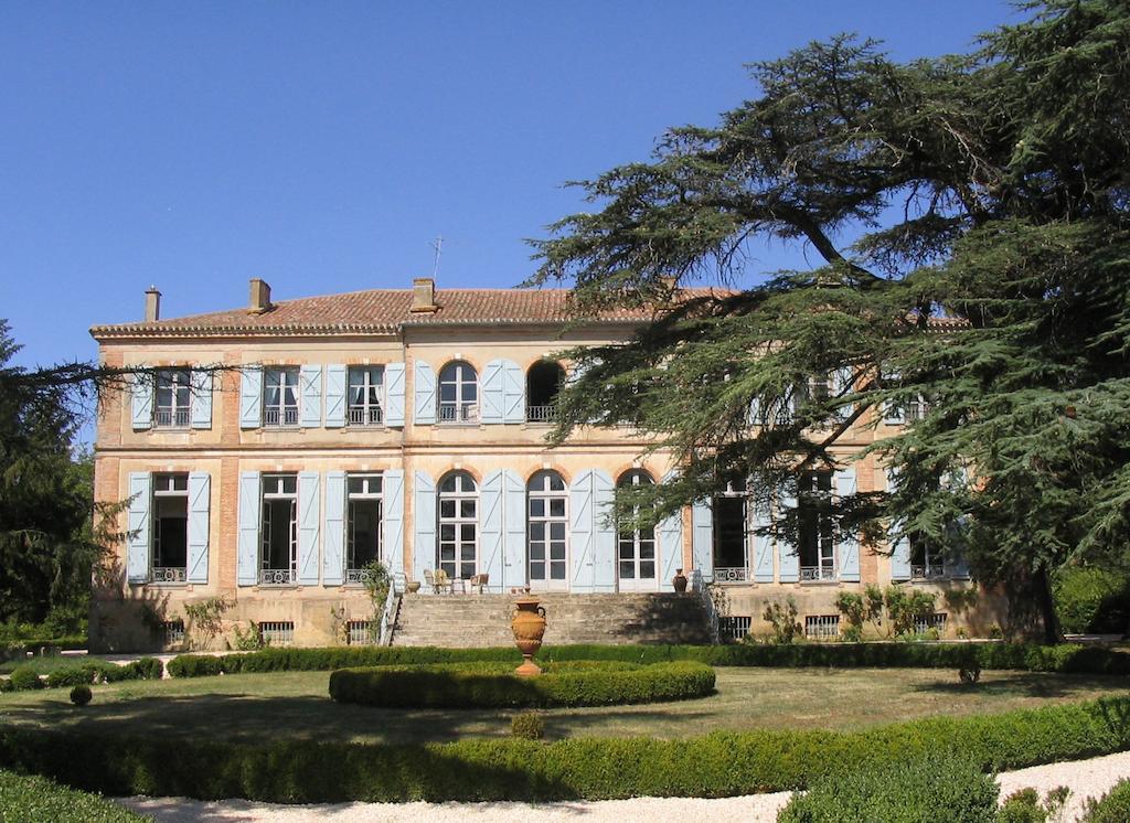 릴 주르당 Chateau De Clermont-Saves B&B 외부 사진